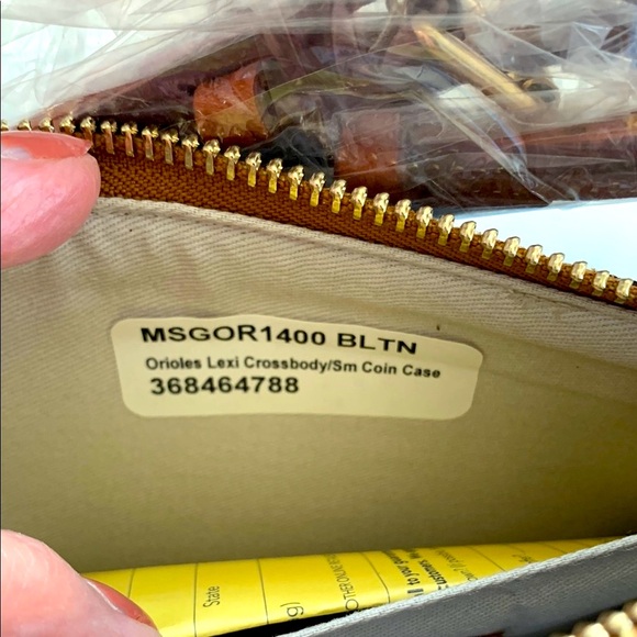 NWT - Dooney & Bourke Baltimore Orioles Crossbody Bag - Picture 9 of 9